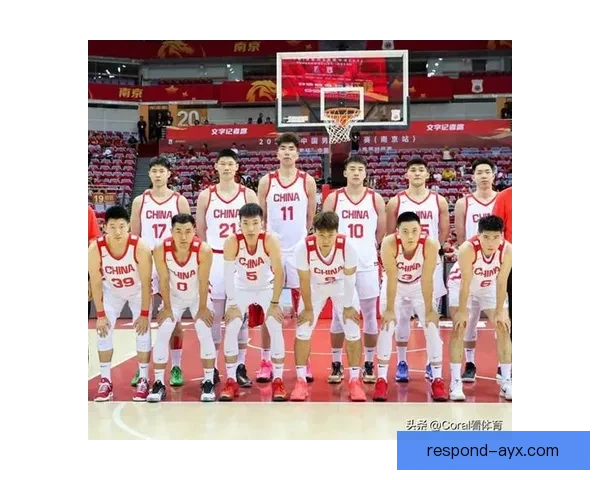 中国男篮力克强敌晋级亚洲杯四强创历史新高全队展现顽强拼搏精神