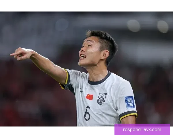 中国足球联赛最新动态:国足备战世界杯预选赛,俱乐部转会市场热闹非凡 中国足球联赛最新动态:国足备战世界杯预选赛,俱乐部转会市场热闹非凡