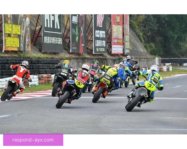 摩托GP赛事激烈争夺 新赛季冠军争夺战即将拉开帷幕